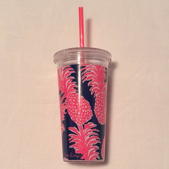 Lilly Pulitzer Tumbler in Flamenco Pink Pineapple, NWOT - Picture 3 of 3